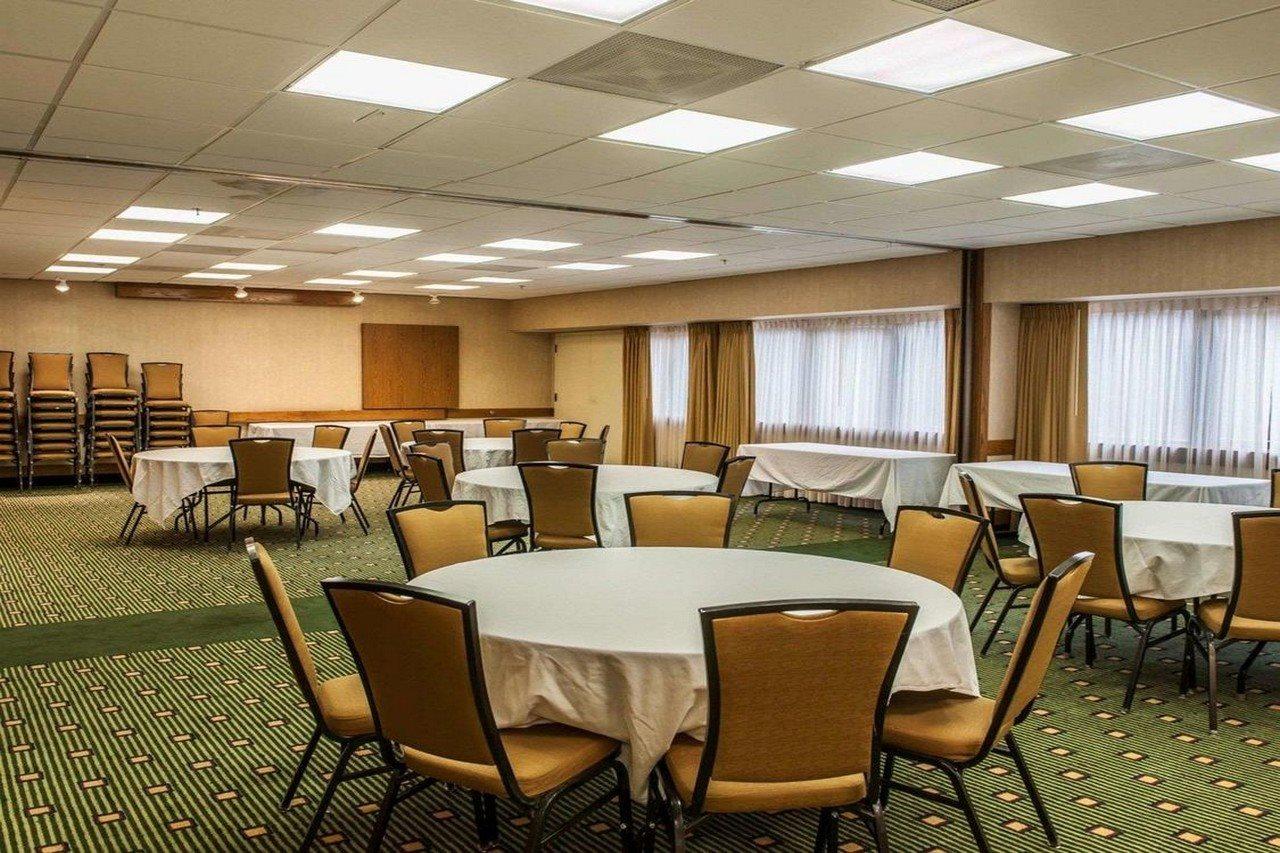 Quality Inn & Suites Goshen Esterno foto