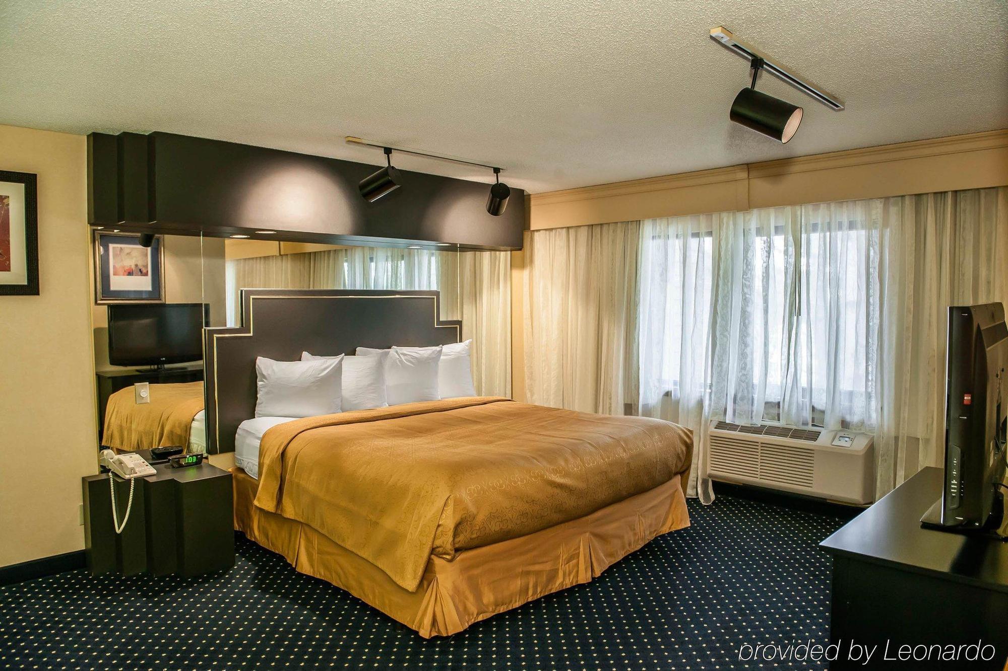 Quality Inn & Suites Goshen Esterno foto