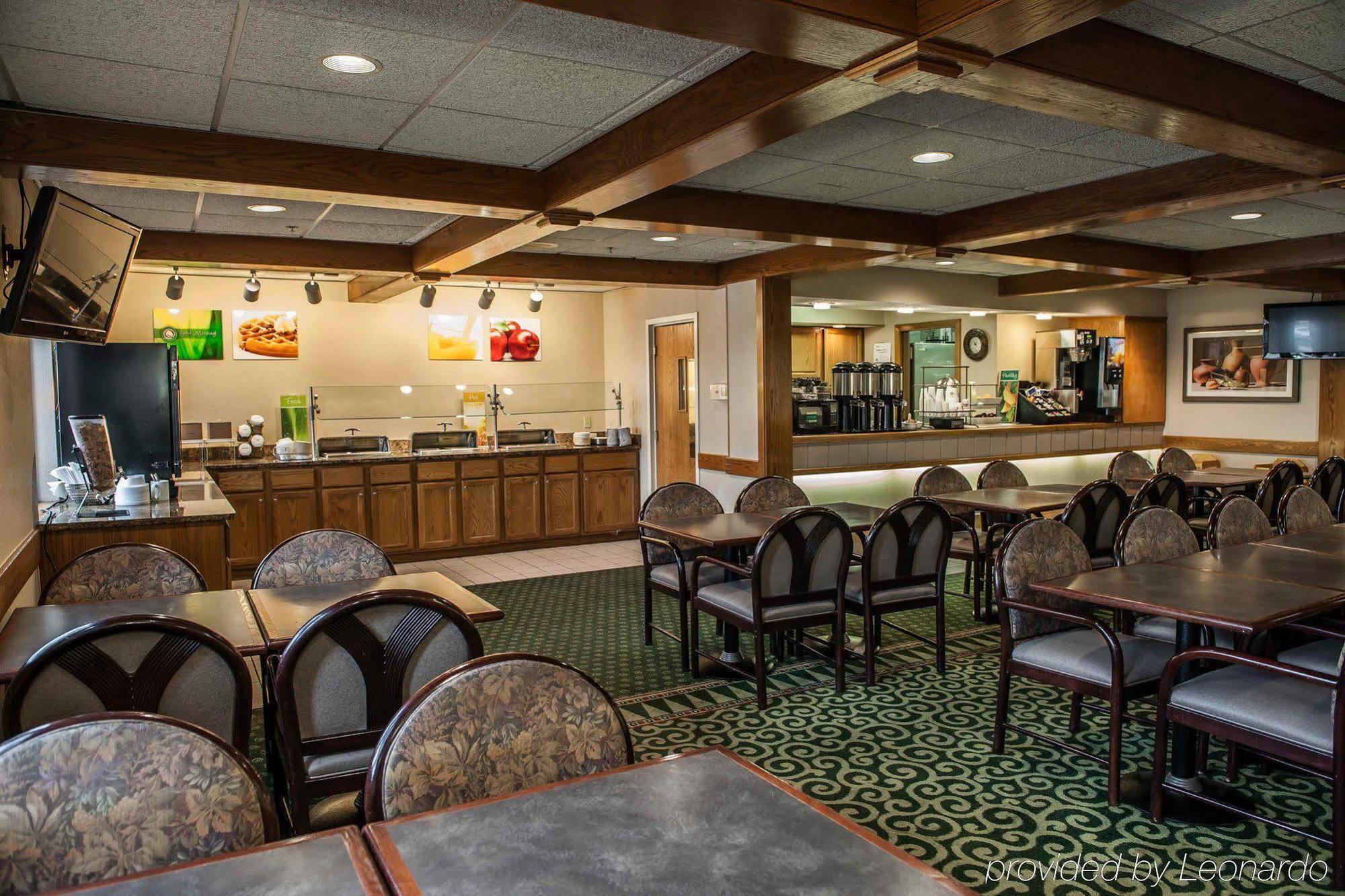 Quality Inn & Suites Goshen Esterno foto