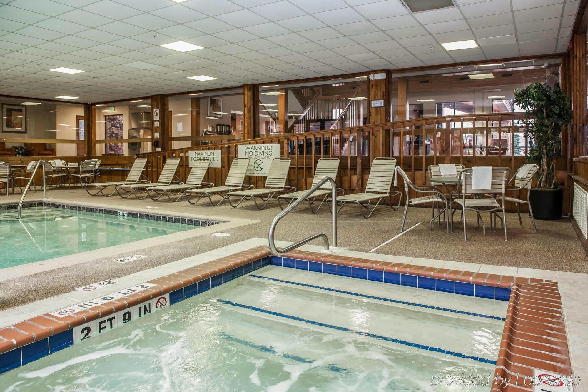 Quality Inn & Suites Goshen Esterno foto